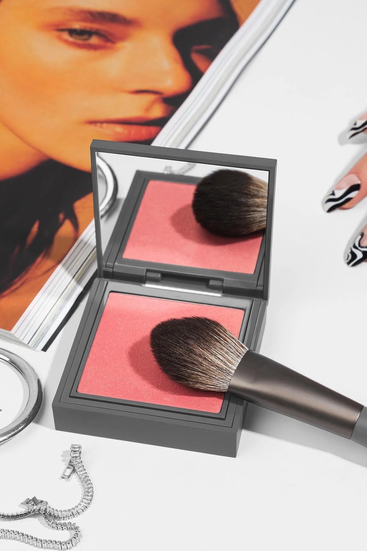 Alix Avien Blusher Brush Allık Fırçası