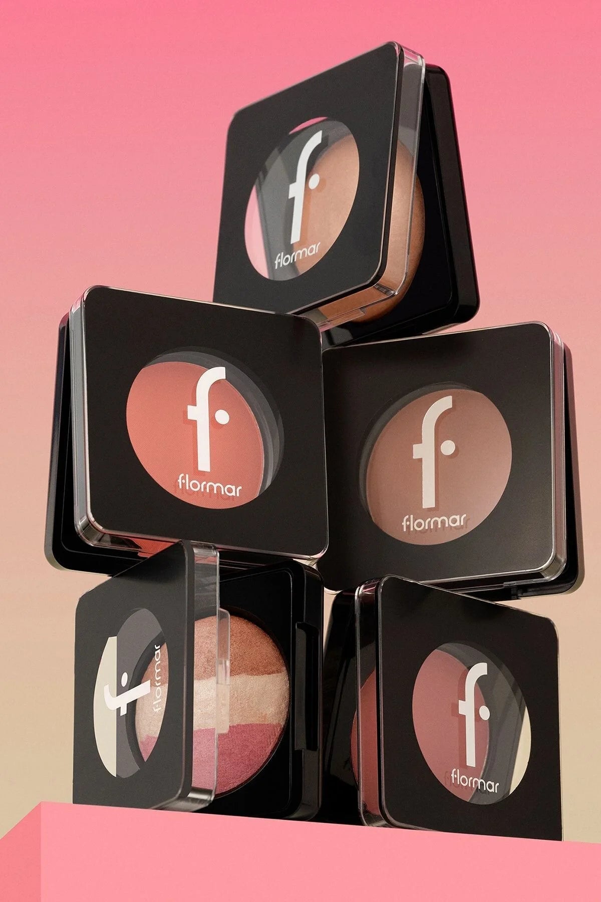 Flormar Baked Allık 040 Shimmer Pink kullanım görseli