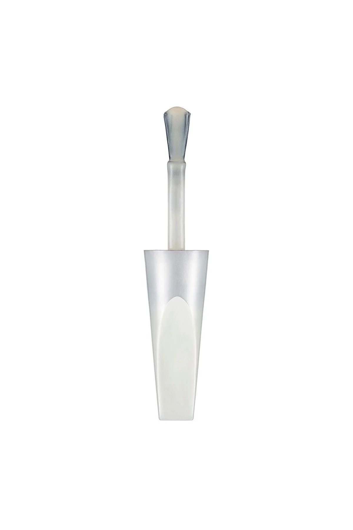 Flormar Pearly Oje PL372 Tender Beige tırnakta kullanım örneği