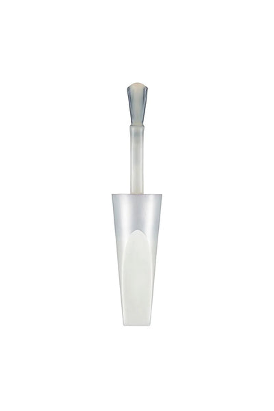 Flormar Pearly Oje PL372 Tender Beige tırnakta kullanım örneği