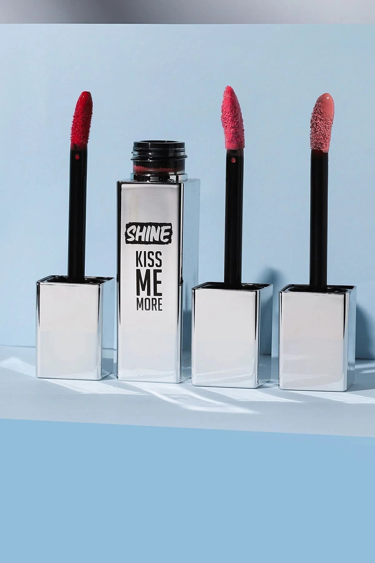 Flormar Kalıcı Parlak Likit Ruj – Shine Kiss Me More – 004 Fall Rose