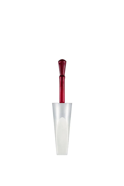 Flormar Pearly Oje Velvet Red kullanım görseli